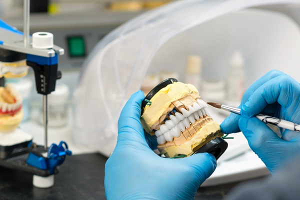 When It Is Time To See A Prosthodontist